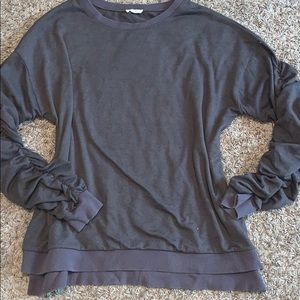 !!oversized gray sweater!!